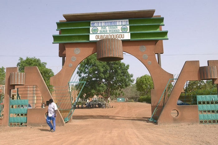 Plus de 140 suspects interpellés et 58 armes saisies lors d'opérations de sécurité à Ouagadougou, démontrant la détermination des autorités.