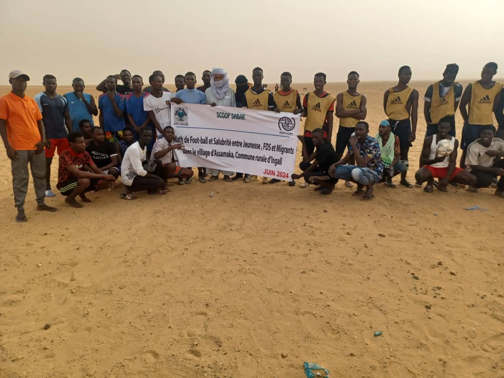 Tournoi de football et campagne d'assainissement au Niger : L'OIM favorise l'unité et le développement à Assamaka.