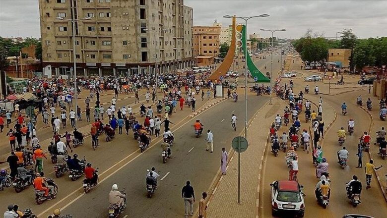  Le Niger durcit sa loi sur la cybercriminalité en rétablissant les peines d'emprisonnement et en appelant à la responsabilité des citoyens