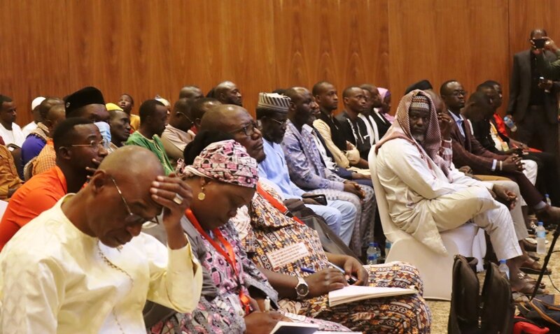 Niamey : Table ronde cruciale sur la souveraineté au Sahel, appelant à l'unité et à la collaboration pour un avenir stable et prospère.