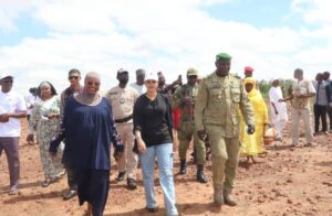 La semaine dédiée à la diaspora étudiante du Niger a été marquée par un moment inoubliable : une sortie pédagogique à Kouré. 