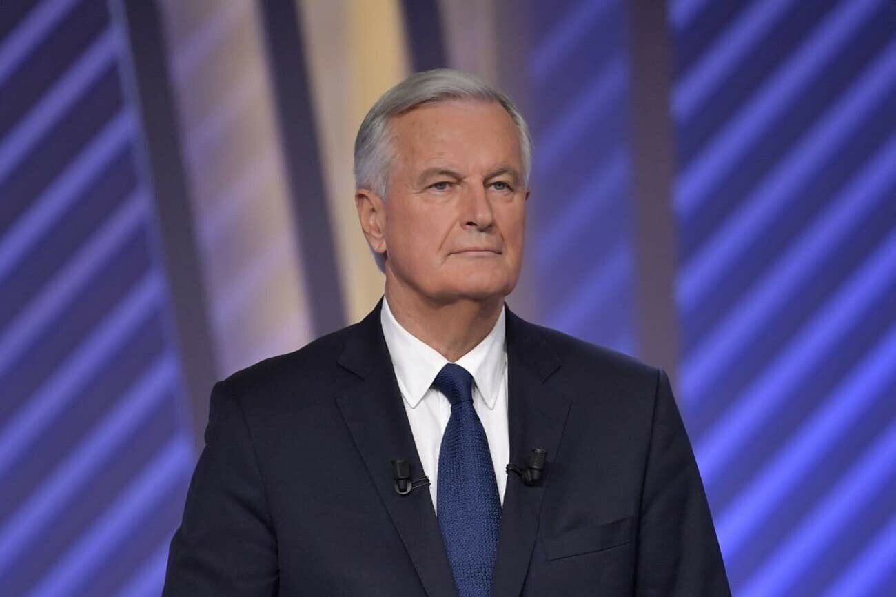 Michel Barnier est nommé Premier ministre par Emmanuel Macron, une manœuvre qui pourrait stabiliser ou secouer davantage la scène politique