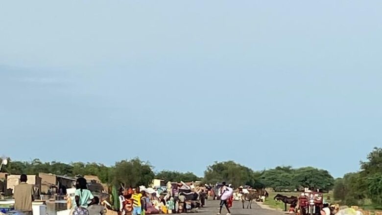 Crise humanitaire au Tchad : le village de Gambir est englouti par les eaux du lac Fitri, suscitant un appel urgent à l'aide internationale.