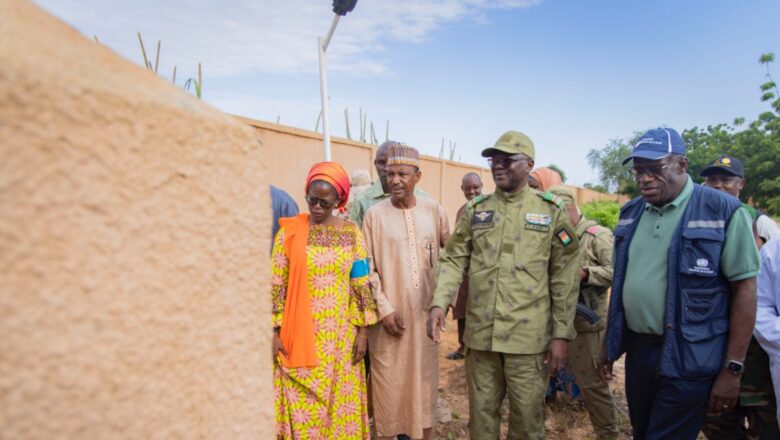 Le Colonel-Major Garba Hakimi a inauguré le Centre de santé intégré de type 2 à Badifa, marquant un progrès significatif