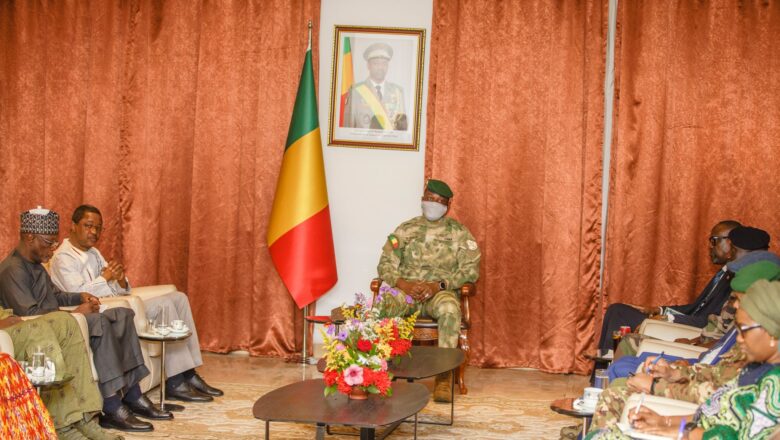 Le Colonel Goïta et les dirigeants de l'AES s'engagent à renforcer la coopération régionale pour stabiliser le Sahel et faire face aux défis communs.