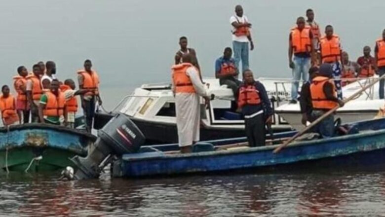 Plus de 150 personnes sont portées disparues après le naufrage d'un bateau sur le fleuve Niger dans l'État du Niger.