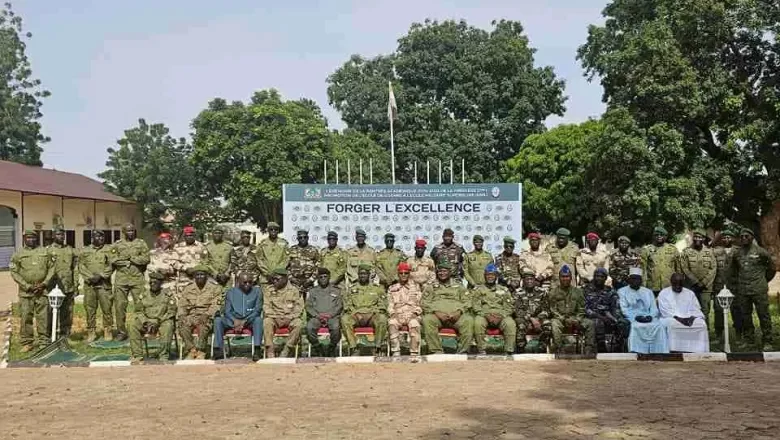 Sous l'impulsion du gouvernement, le Niger renforce son dispositif de défense en créant une École de Guerre pour former ses militaires.