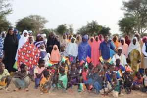 La TIKA soutient les femmes agricoles au Niger en créant un jardin maraîcher et en fournissant des formations pour améliorer leur production.