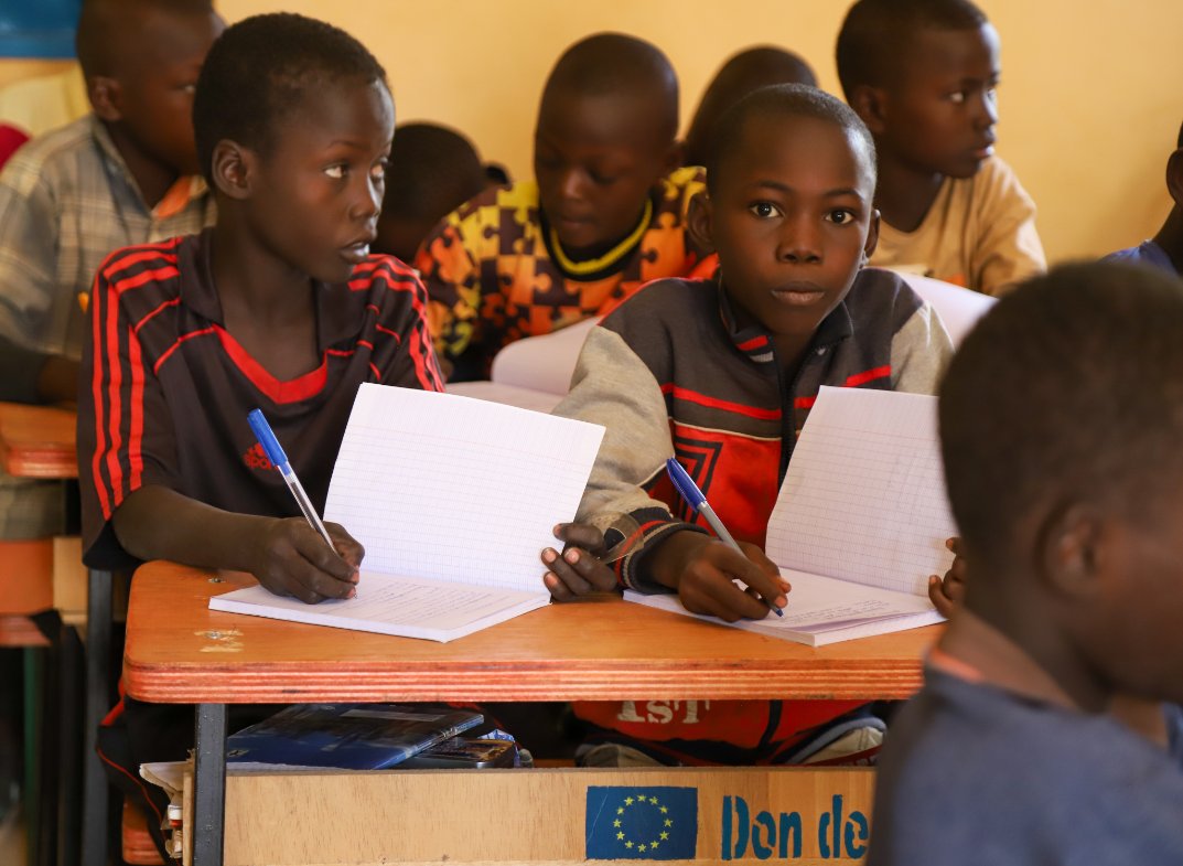 Au Niger, le HCR et ses partenaires transforment des écoles pour offrir un avenir meilleur aux enfants réfugiés et aux communautés d'accueil.