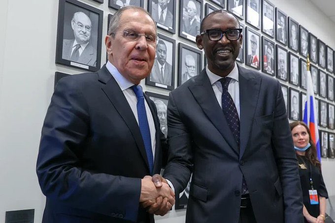 Le Mali participe à la première conférence ministérielle Russie-Afrique à Sotchi pour approfondir la coopération