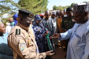 Le Niger simplifie l'accès aux services administratifs grâce à l'ouverture de guichets uniques dans plusieurs communes.