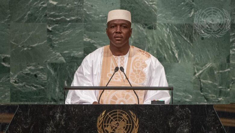 Abdoulaye Maïga Premier ministre, succéde à Choguel Maïga, marquant un tournant décisif dans la transition politique du Mali