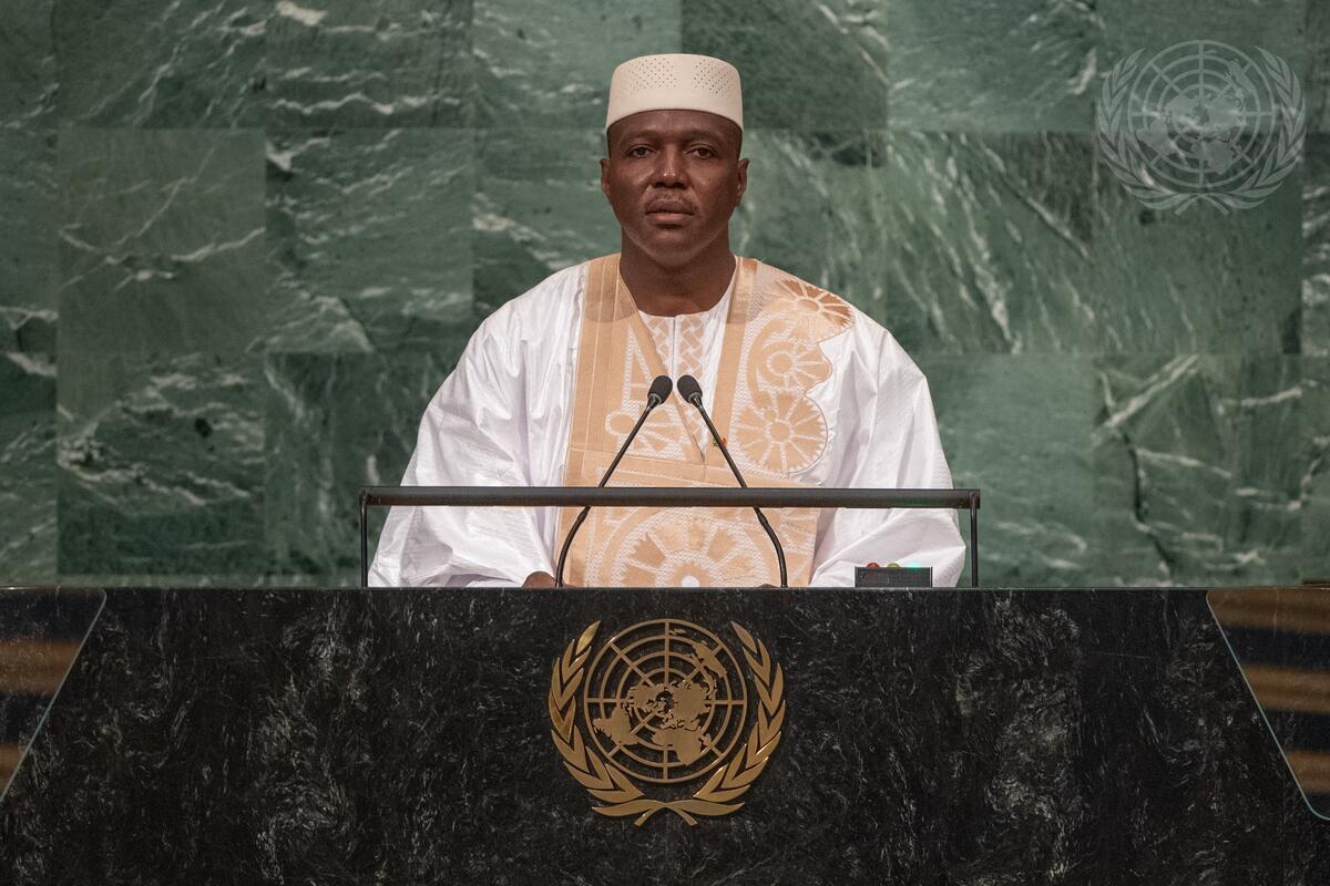 Abdoulaye Maïga Premier ministre, succéde à Choguel Maïga, marquant un tournant décisif dans la transition politique du Mali