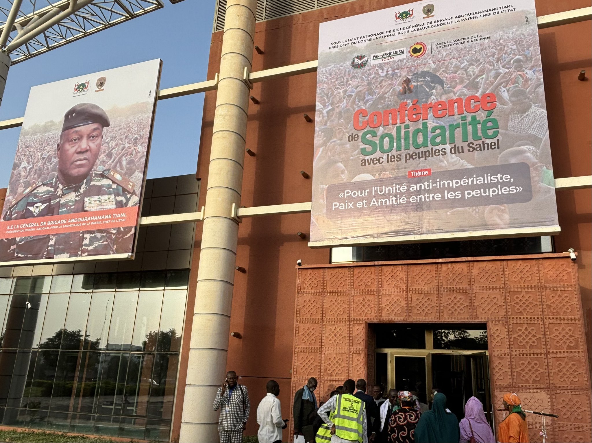 Sous le signe du panafricanisme, des personnalités éminentes se réunissent à Niamey pour débattre des défis et des opportunités du continent