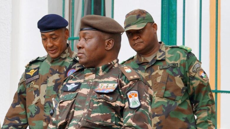 Le Niger accuse le Nigeria d'abriter des camps terroristes sur son sol et de soutenir des groupes armés visant à déstabiliser le pays.