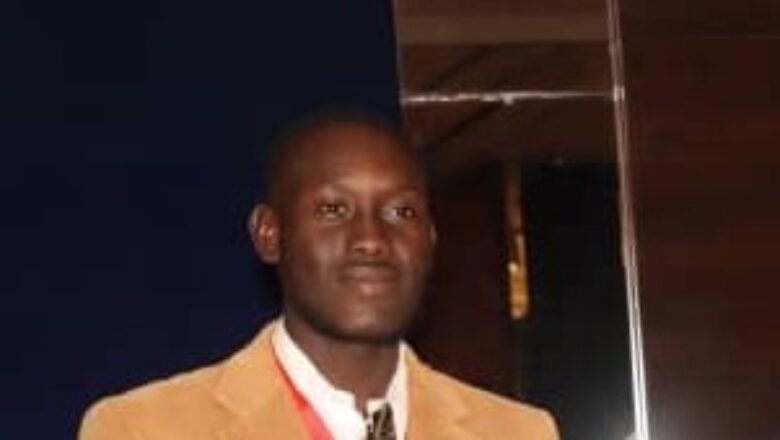 Un étudiant nigérien remporte le premier prix du concours "La Plume Humanitaire" et met en lumière son expertise en droit international