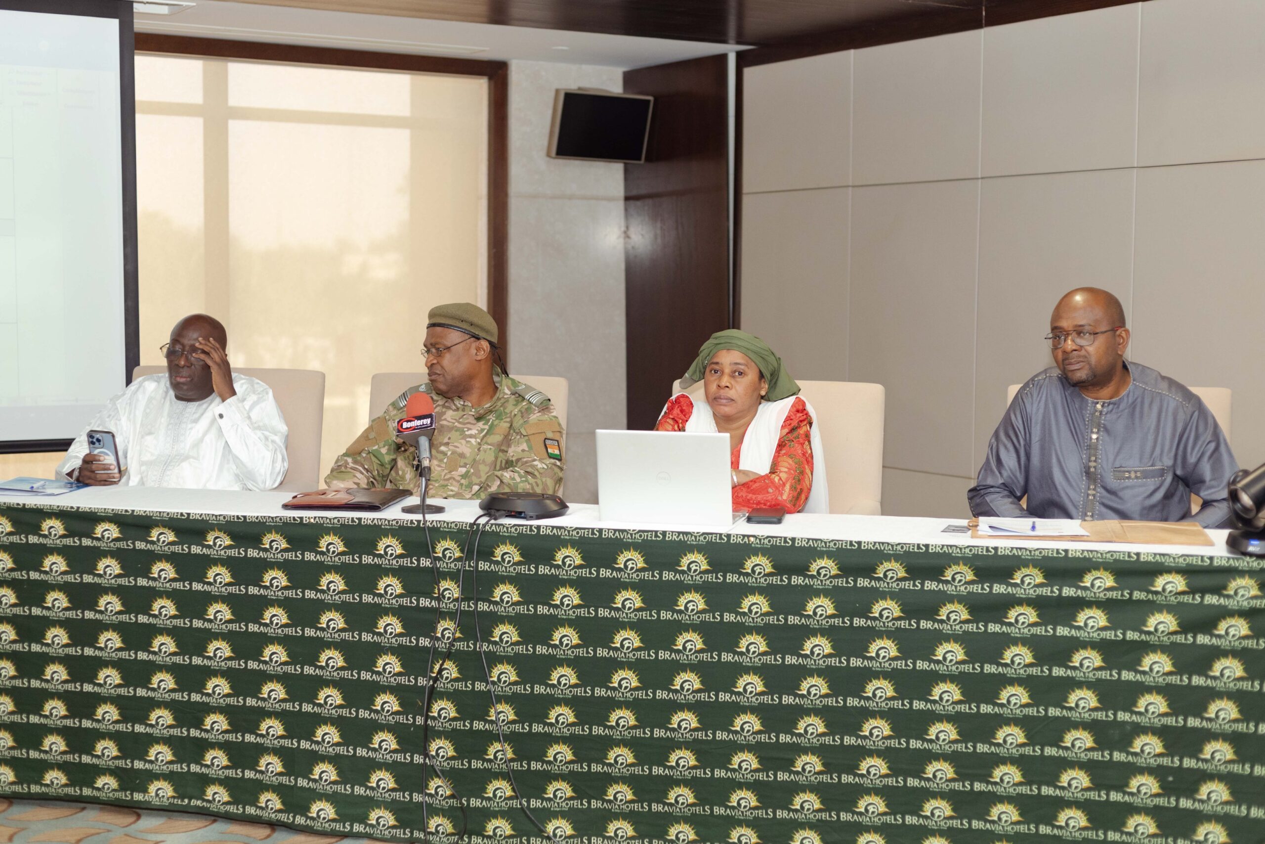 Rencontre organisée par le PNUD au Niger pour harmoniser les outils et les réglementations afin d'atténuer le risque climatique