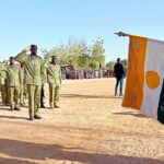 Présentation au drapeau des 1 958 recrues du contingent 2024 à Tondibiah : un symbole de souveraineté et d’engagement pour un Niger