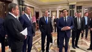 Les négociations à Riyad entre les délégations russe et américaine évoquent une possible redéfinition des rapports de puissance, 
