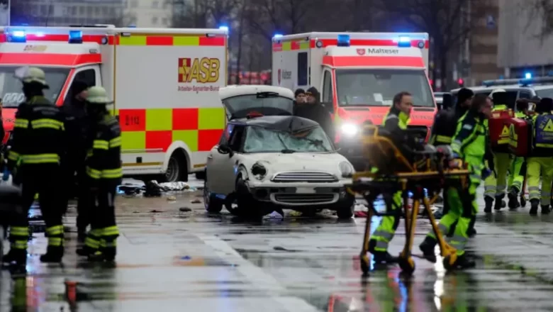 La collision mortelle à Munich, attribuée à un Afghan en situation irrégulière, relance les débats sur les politiques migratoires allemandes