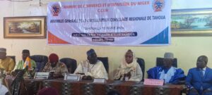 Tahoua 2025 : Le Gouverneur Tawayé scelle une synergie économico-institutionnelle. Budgétisation, défis socio-économiques et civisme fiscal 