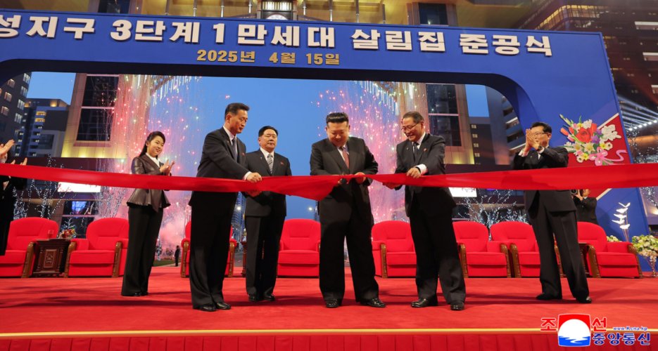 Pyongyang en pleine mutation : Kim Jong-un dévoile un quartier résidentiel pharaonique, entre rêve de grandeur et réalité sociale