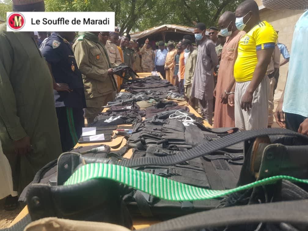 Les forces de sécurité nigériennes ont démantelé un réseau de criminels transfrontaliers à Maradi, marquant une victoire significative