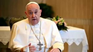 Le pape François, décédé d’un AVC, sera inhumé à Sainte-Marie-Majeure après des funérailles solennelles le 26 avril, attirant dirigeants 